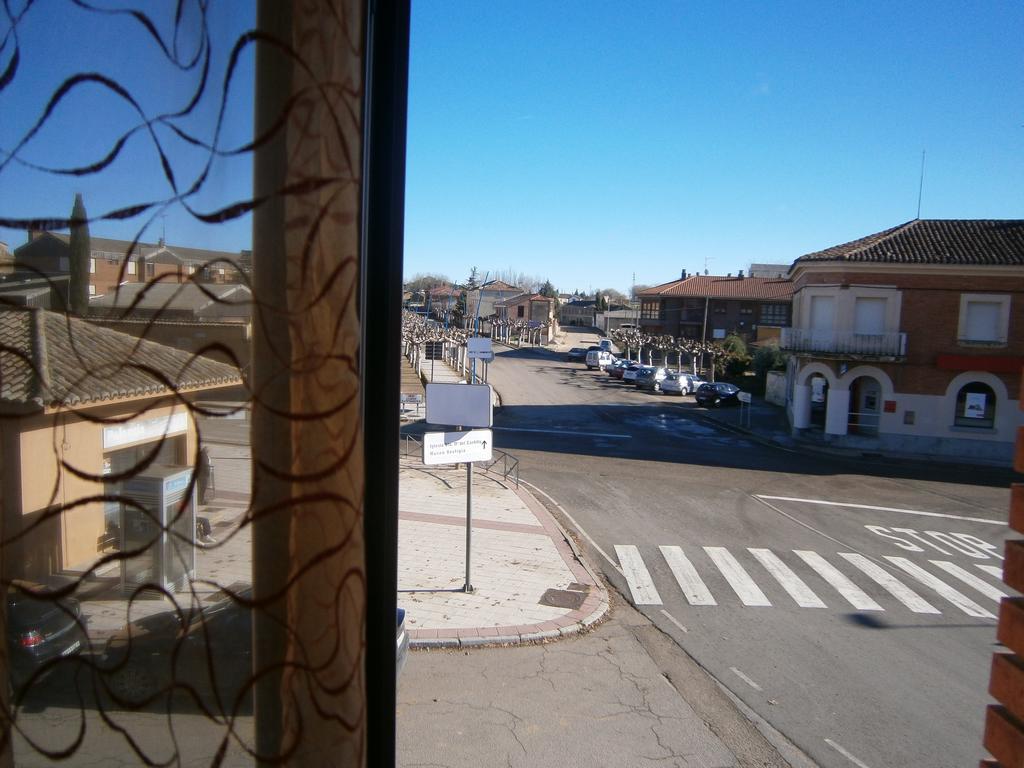Hotel APARTAMENTO Pensión La Vía Láctea Frómista Habitación foto