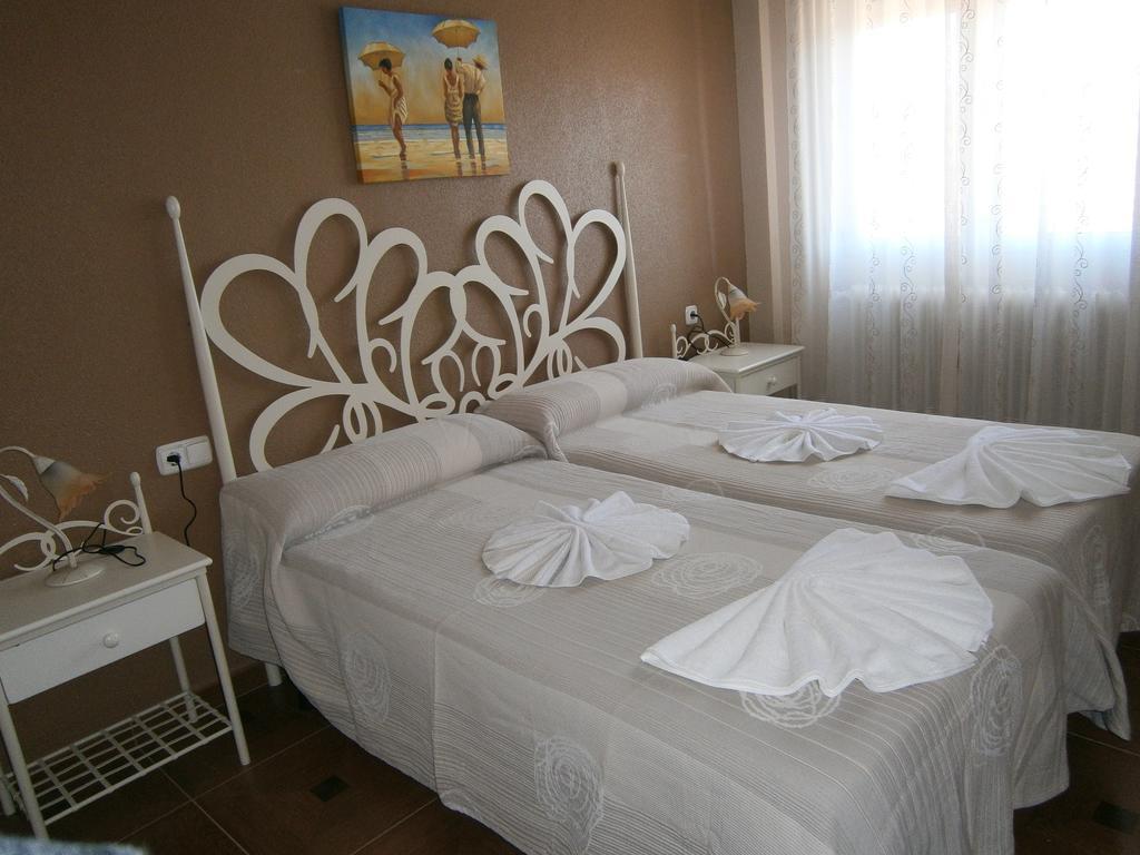 Hotel APARTAMENTO Pensión La Vía Láctea Frómista Habitación foto
